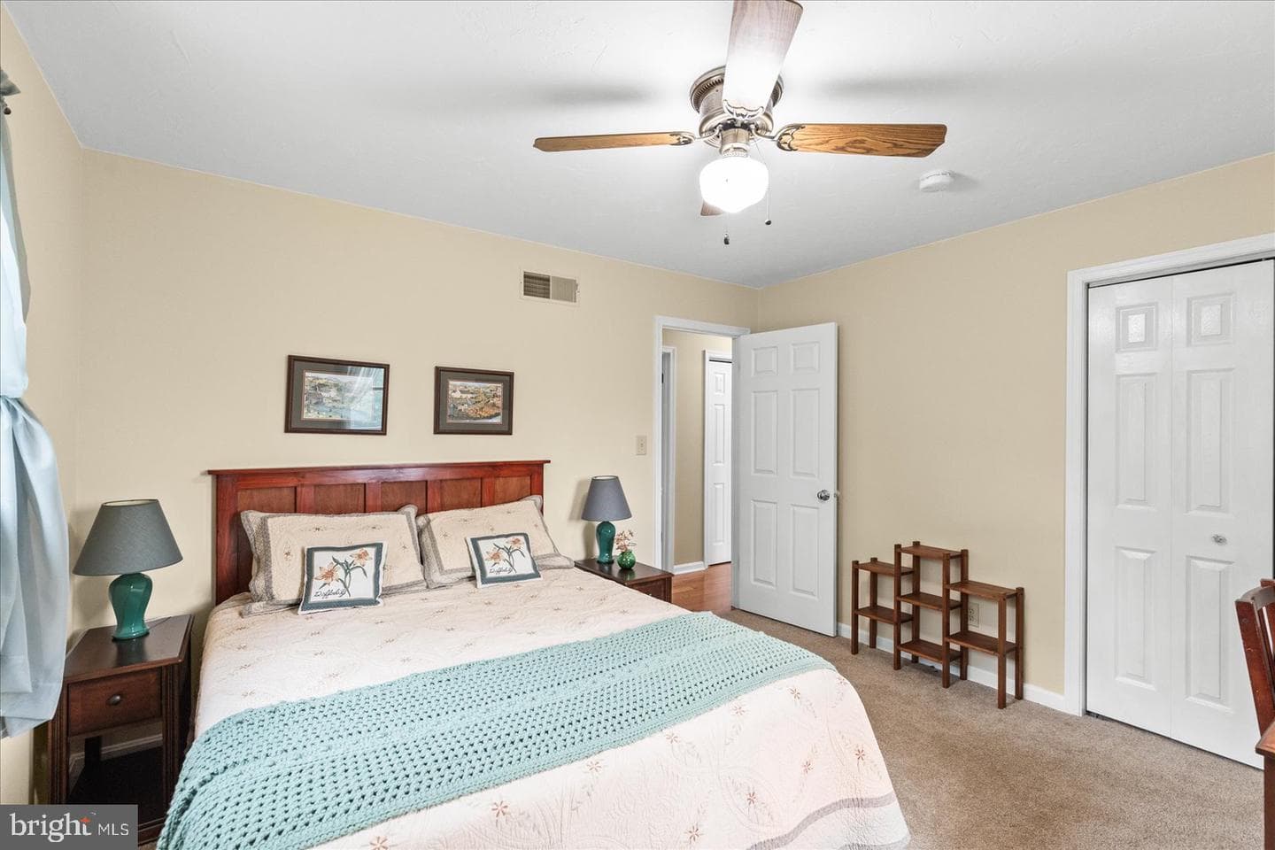 530 Dietz Road photo 20