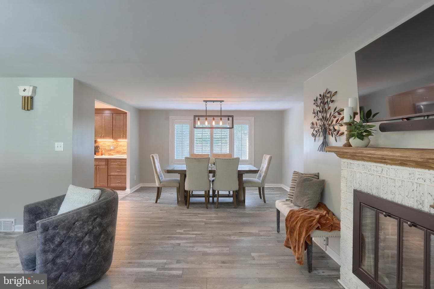 390 Greendale Road photo 11
