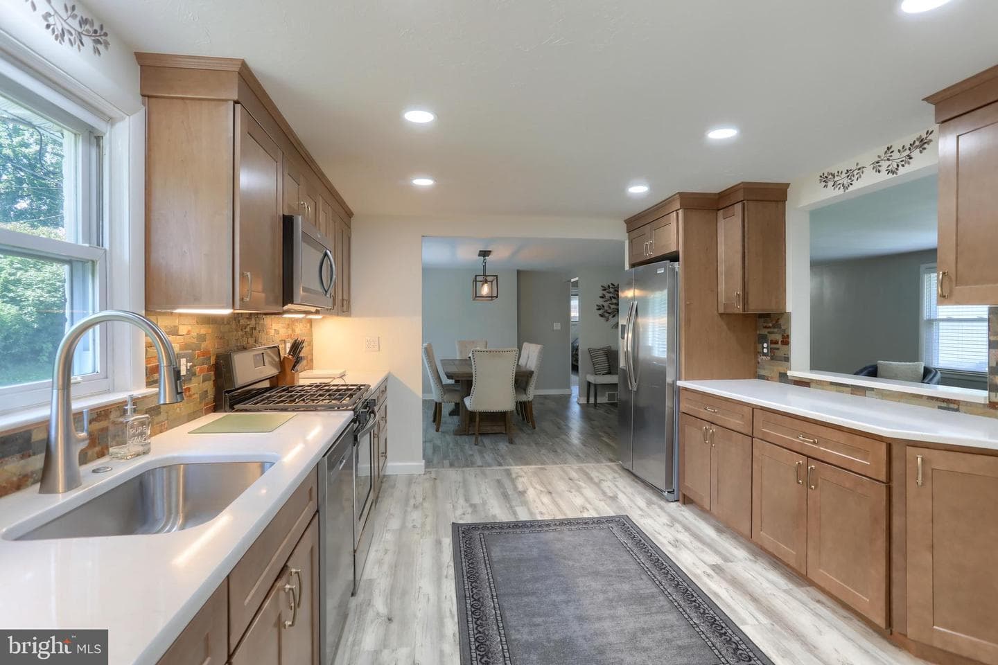390 Greendale Road photo 16