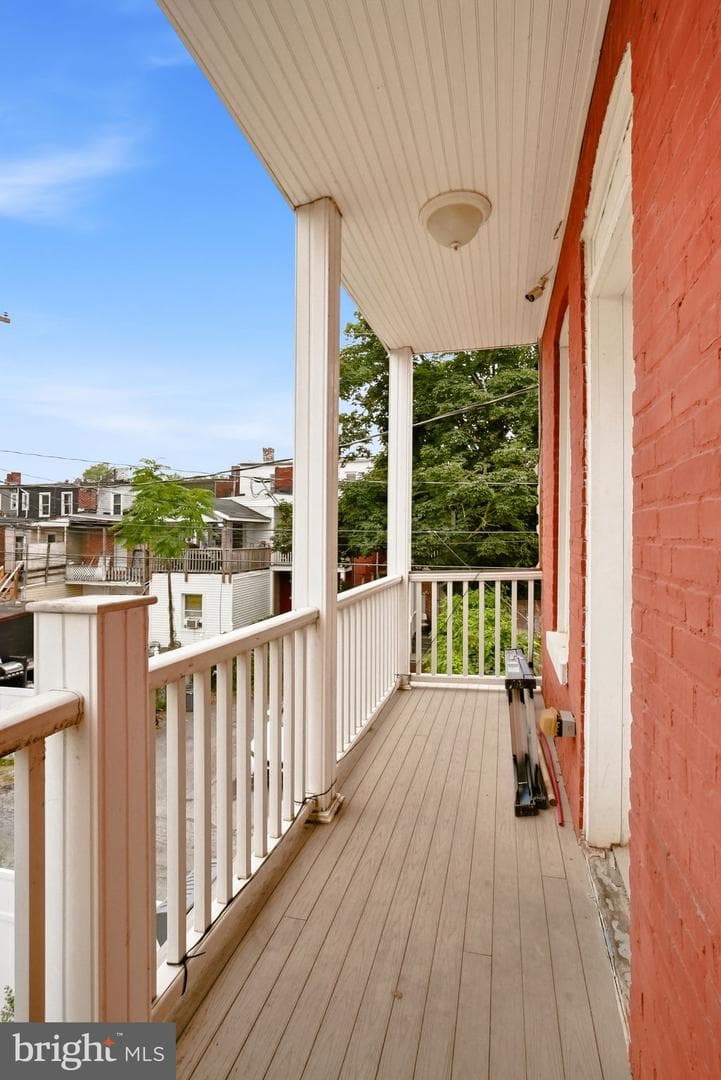 143 S Belvidere Avenue photo 44