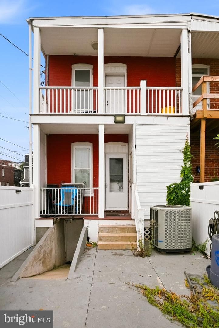 143 S Belvidere Avenue photo 47
