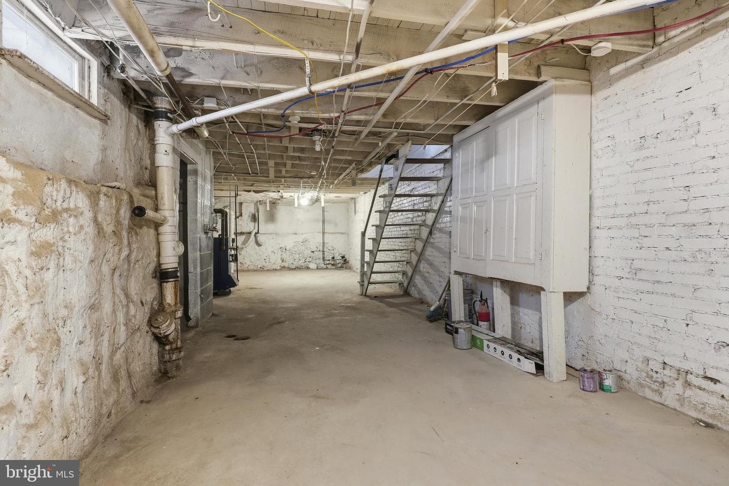 1274 W Princess Street photo 20