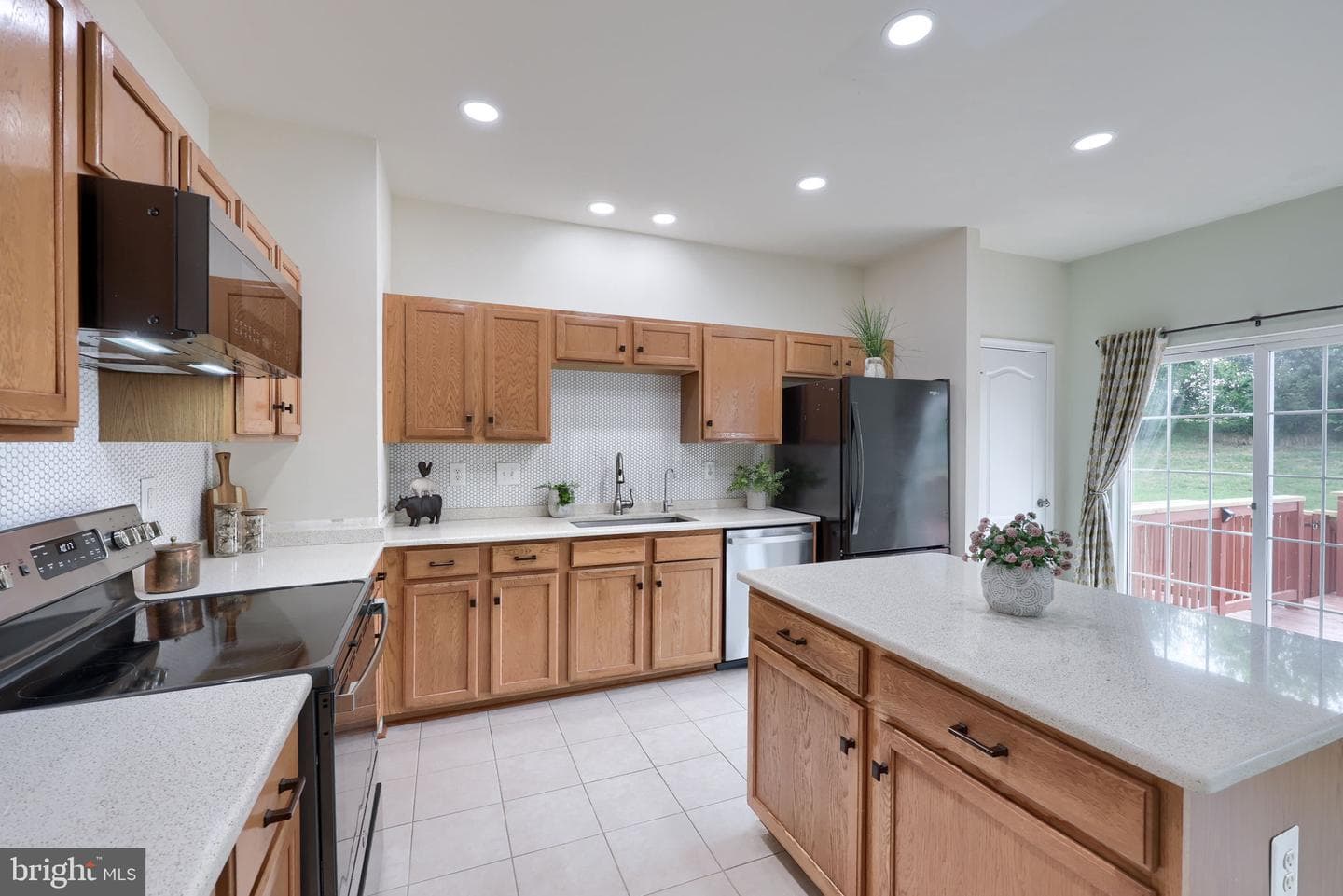 2307 Golden Eagle Drive photo 6