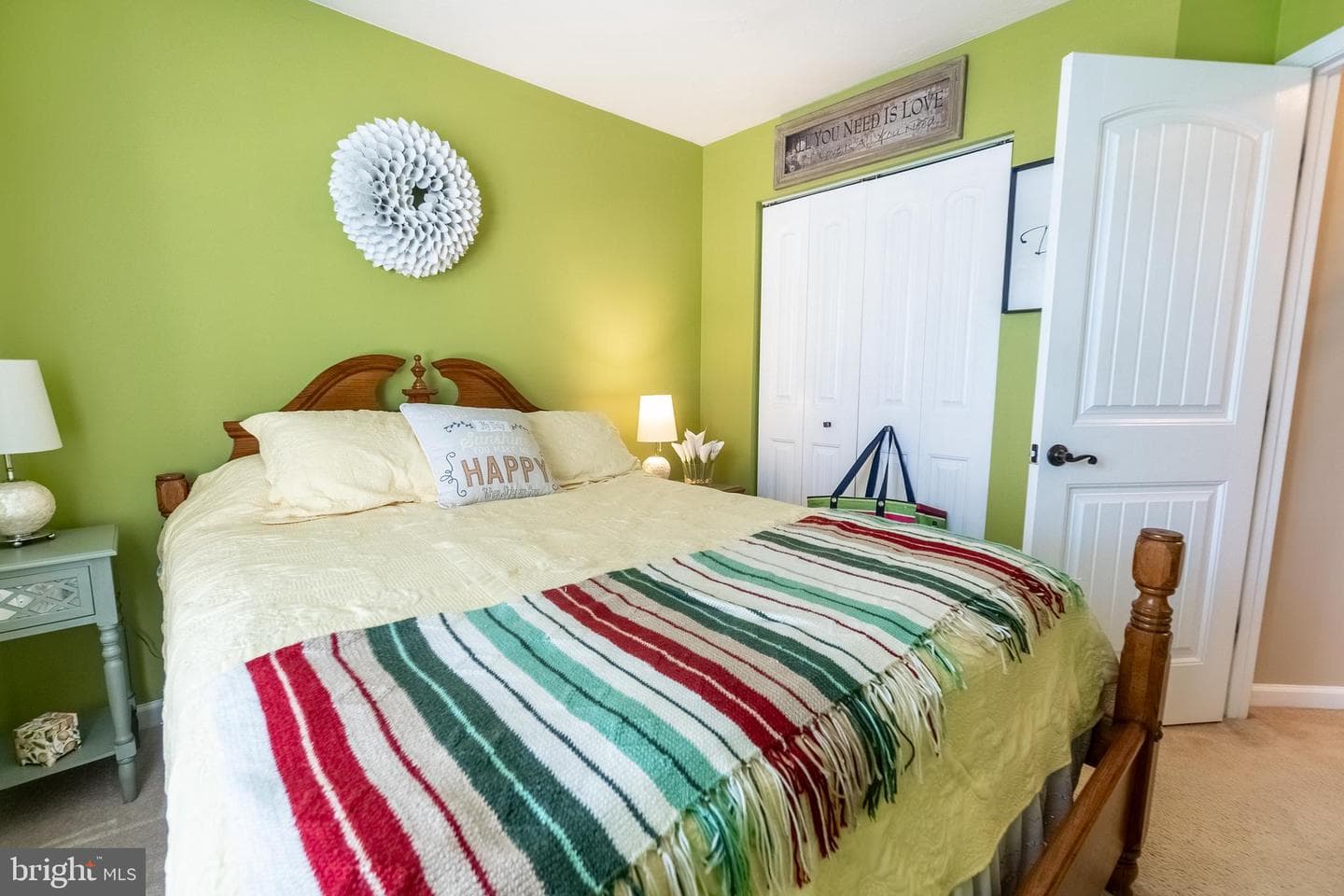 61 Sara Lane photo 17
