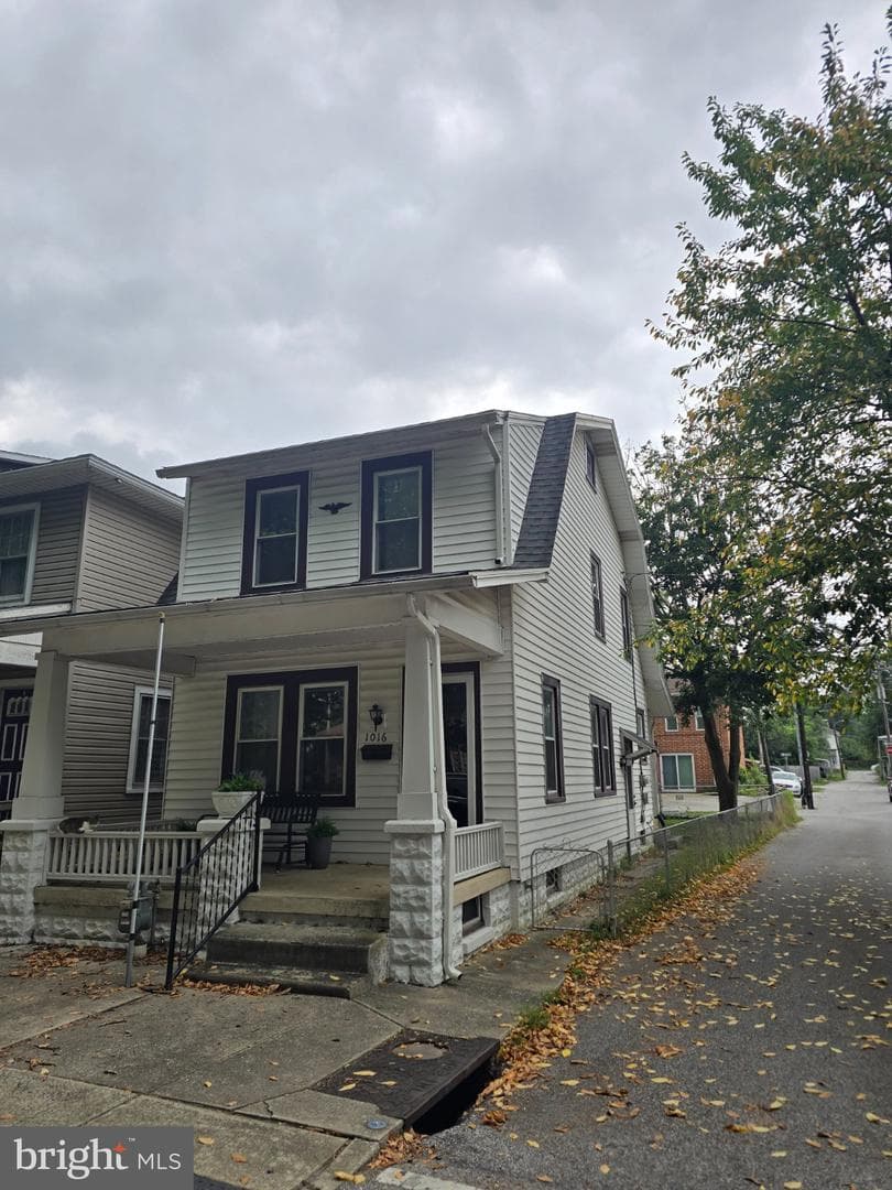1016 Edison Street, York