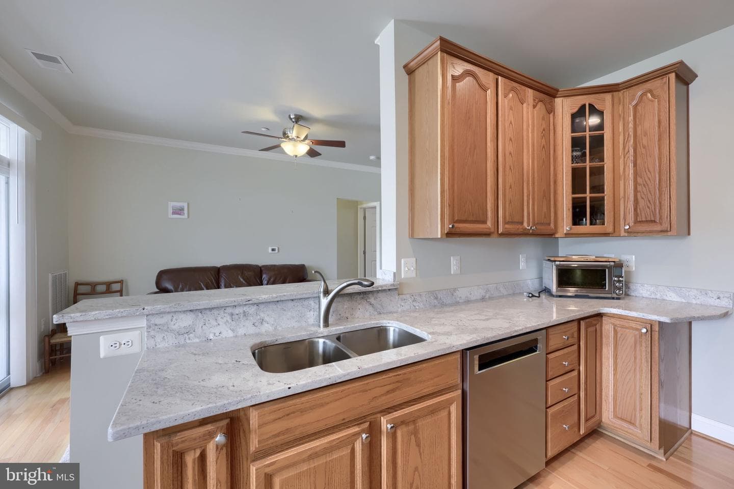 1050 Crest Way #304 photo 15