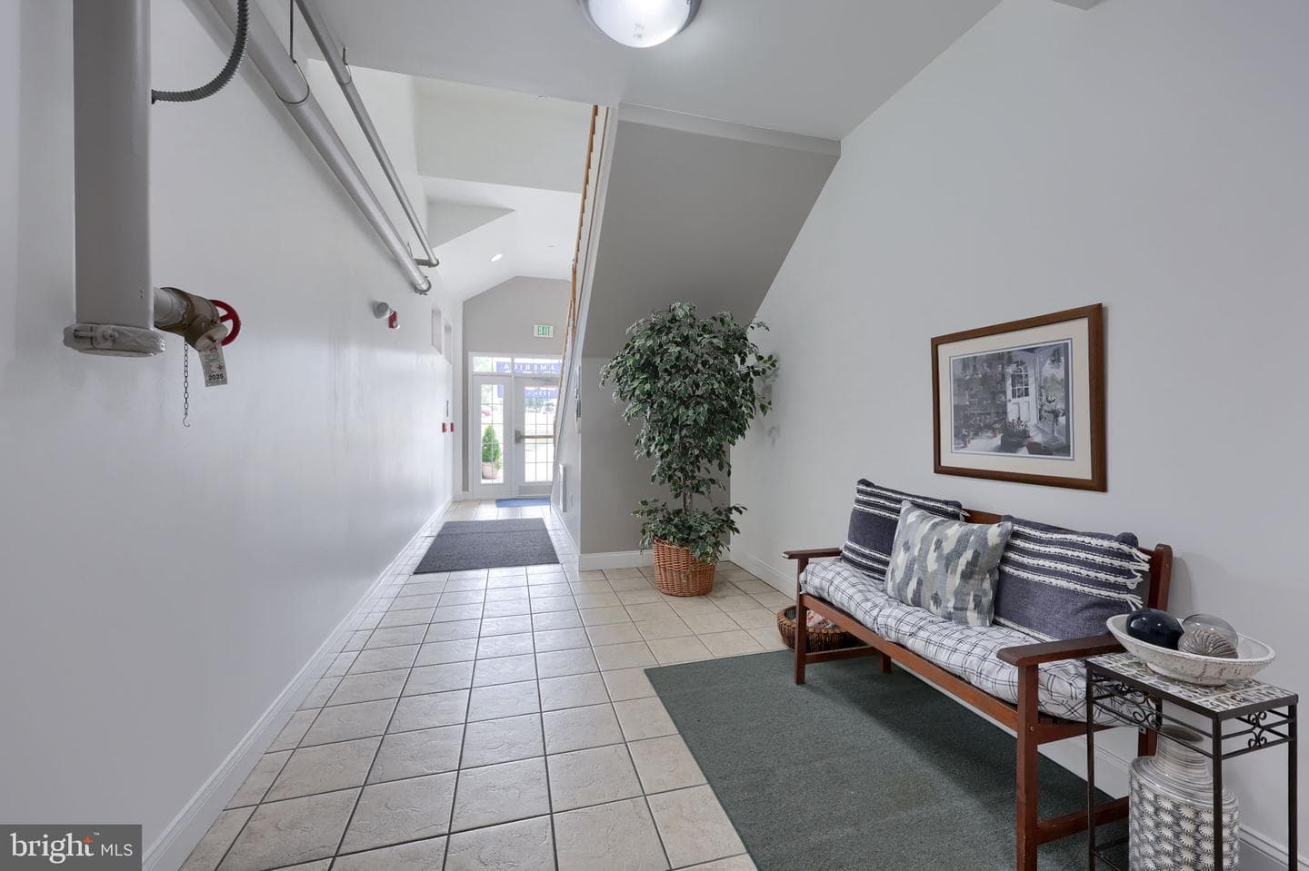 1050 Crest Way #304 photo 26