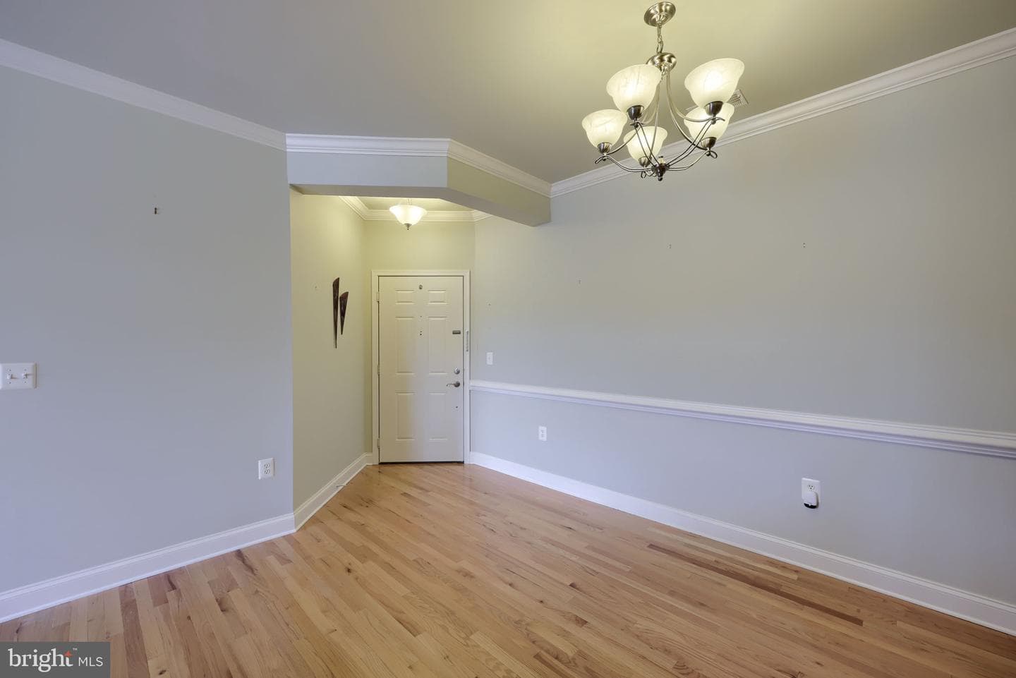 1050 Crest Way #304 photo 8