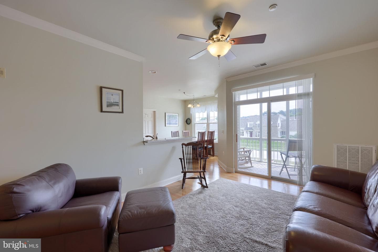 1050 Crest Way #304 photo 9