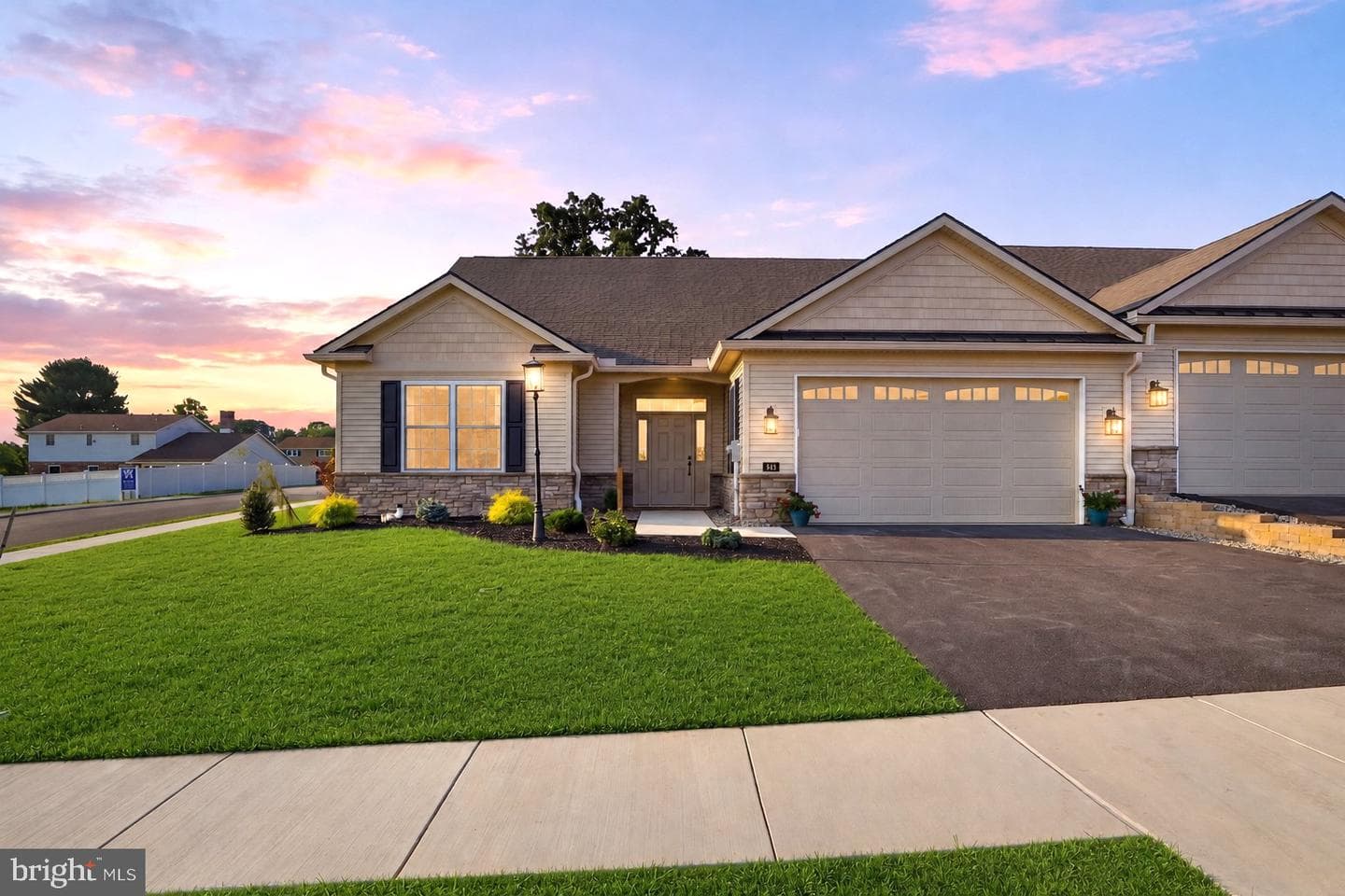 616 Bluff Stone Drive, York