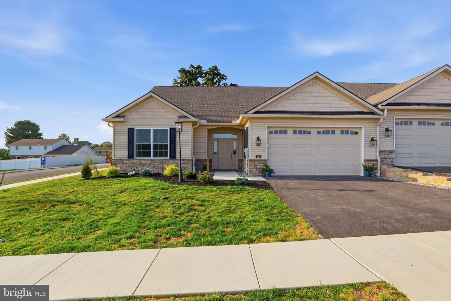 616 Bluff Stone Drive photo 48