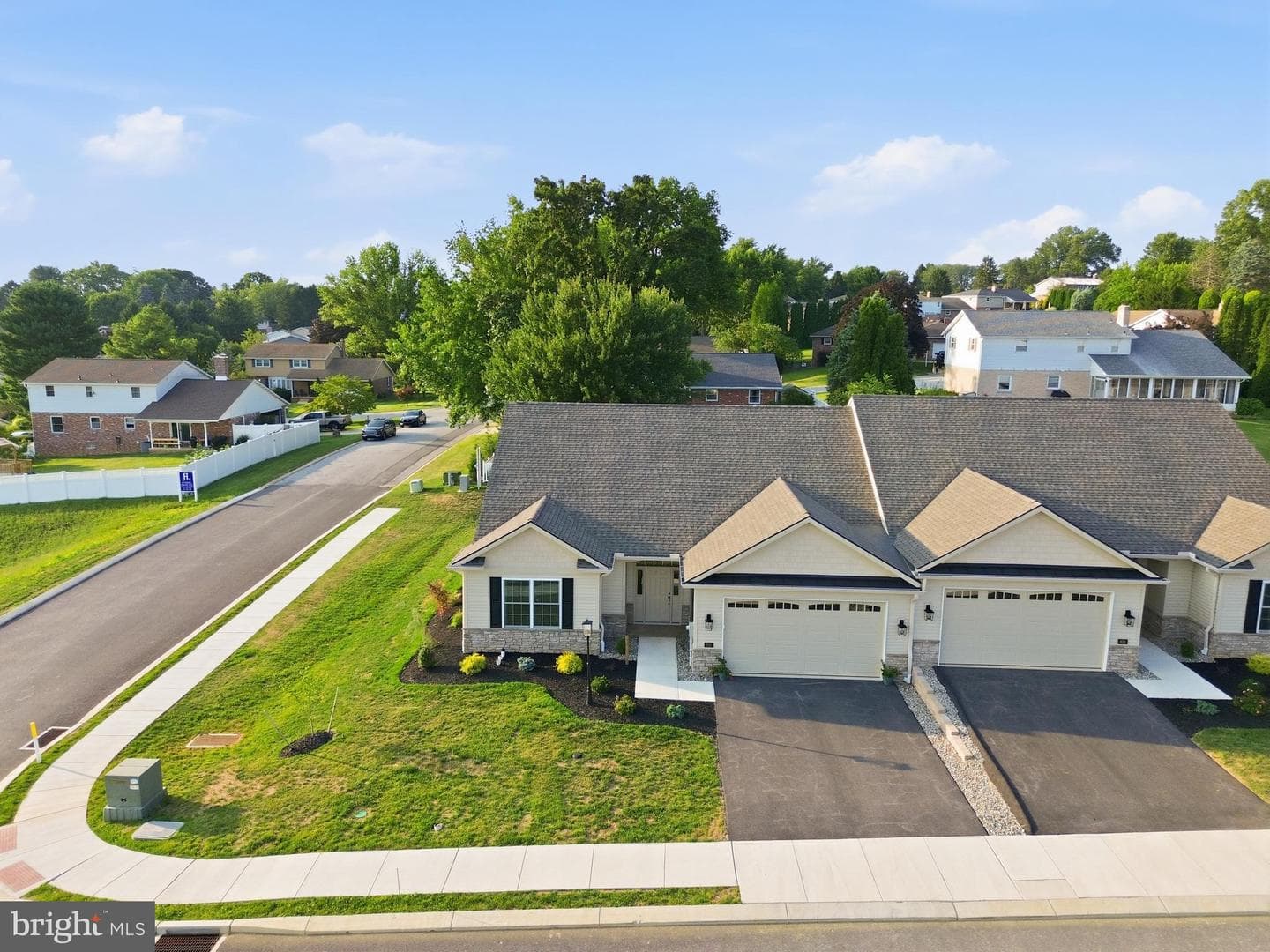 616 Bluff Stone Drive photo 53