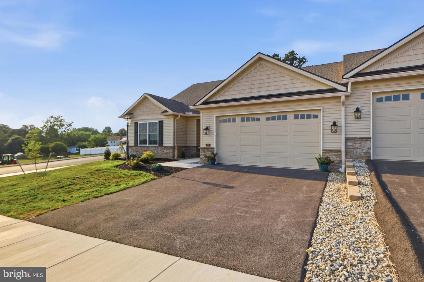 616 Bluff Stone Drive photo 55