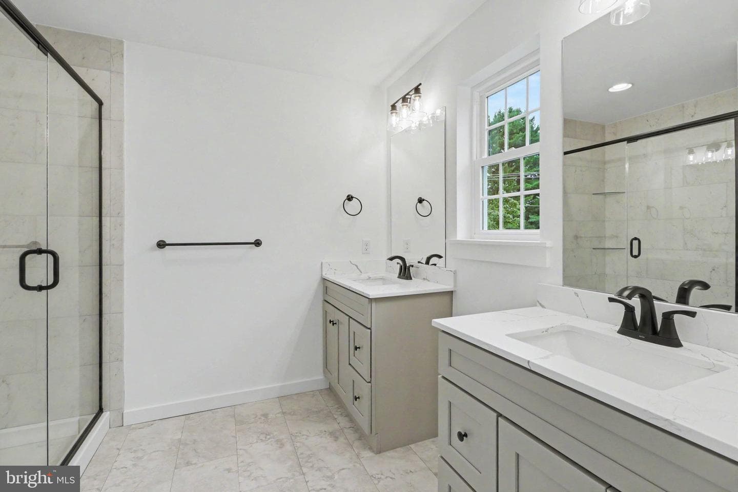 509 S Baltimore Street photo 16