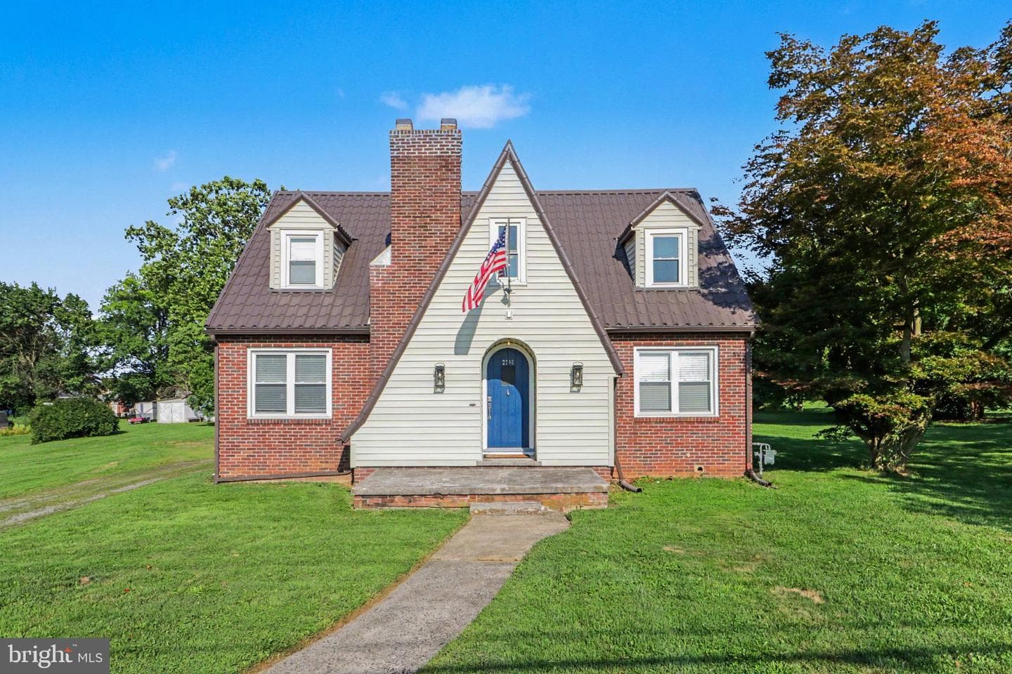 2740 N George Street, York