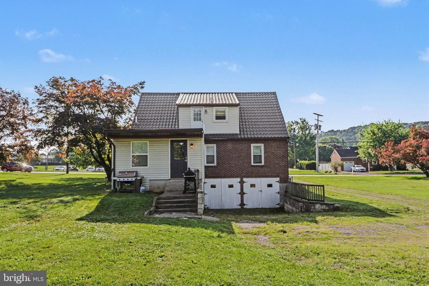2740 N George Street photo 31