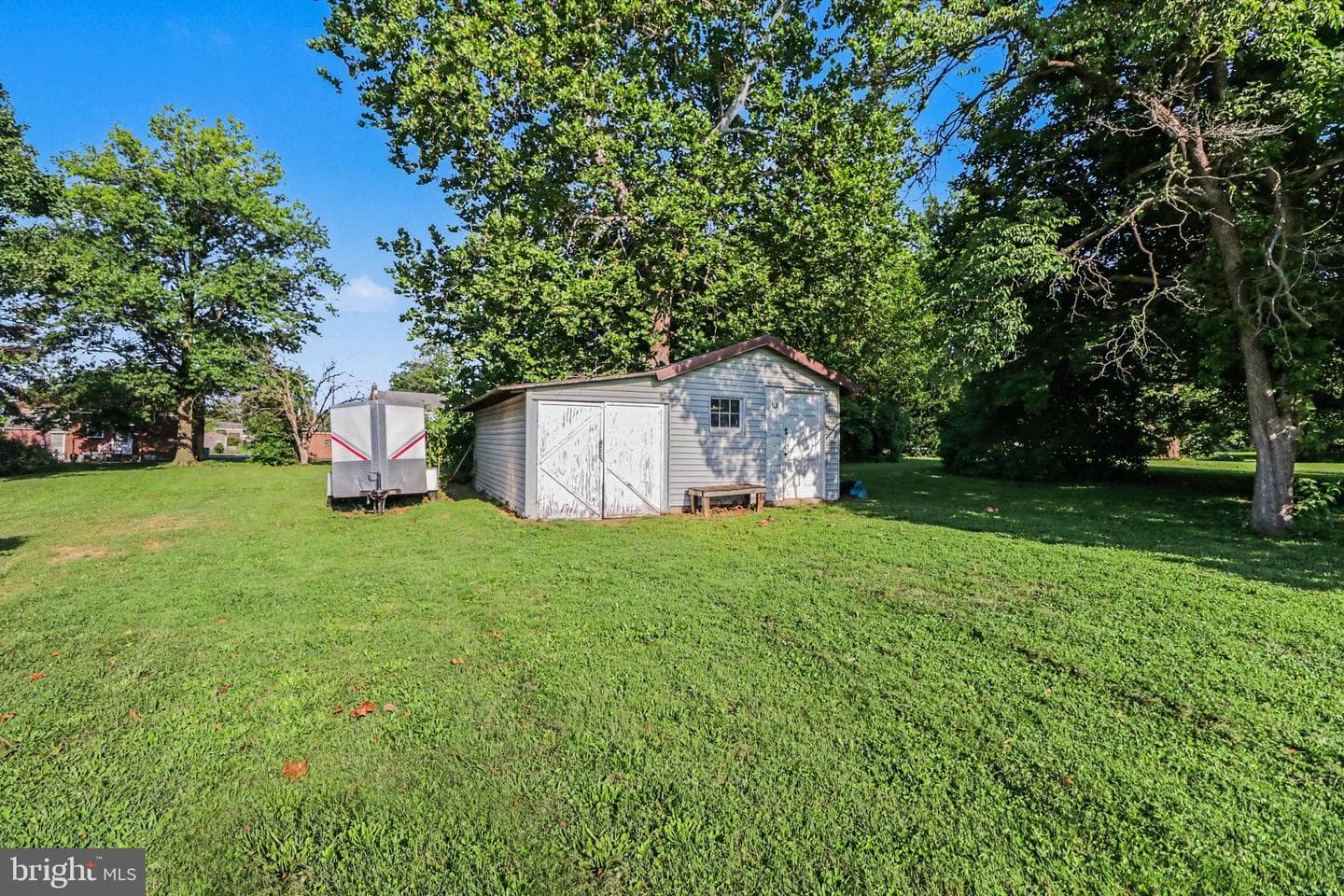 2740 N George Street photo 33