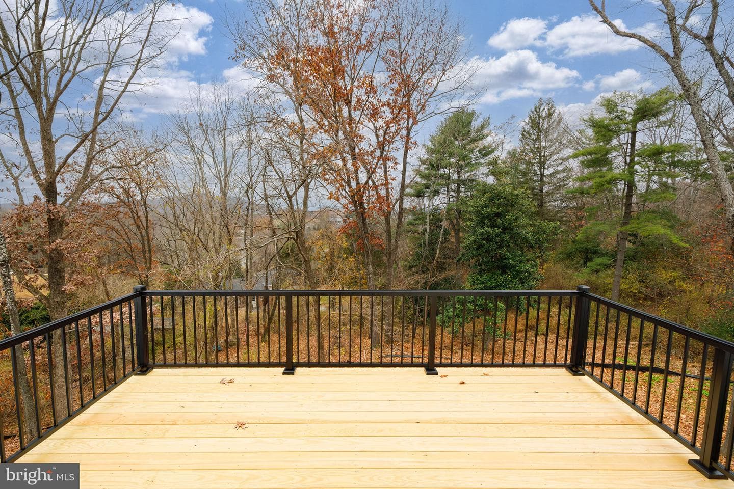 104 E Haven Court photo 52
