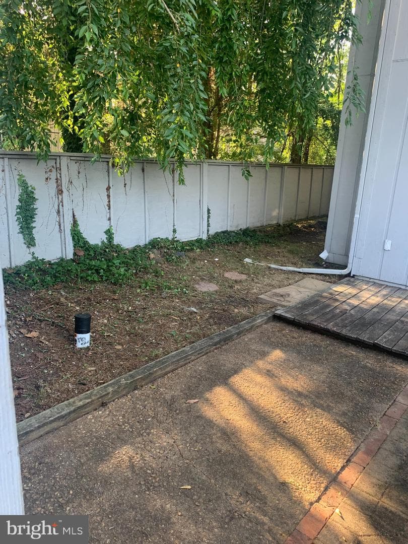 133 Woodlake Drive photo 23