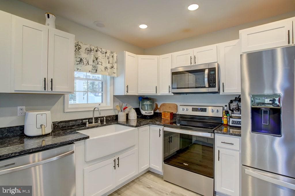 23337 Holly Lane photo 16