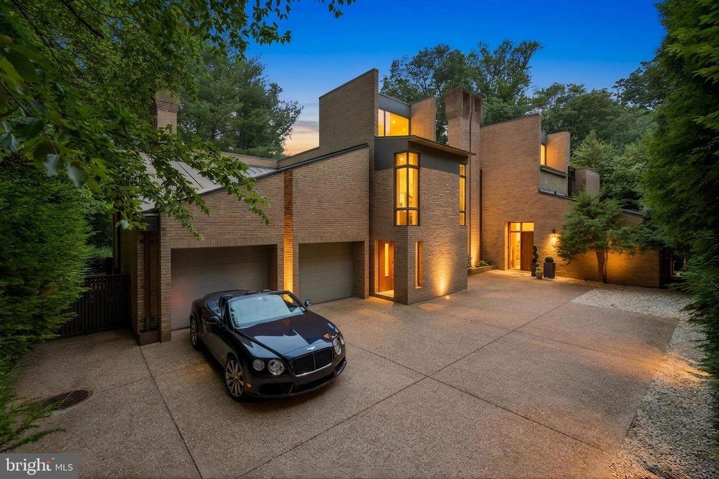 400 Chain Bridge, Mclean