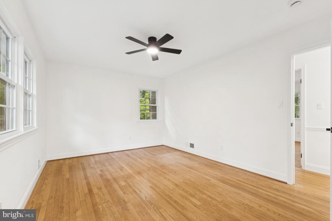 3209 Military Road photo 27