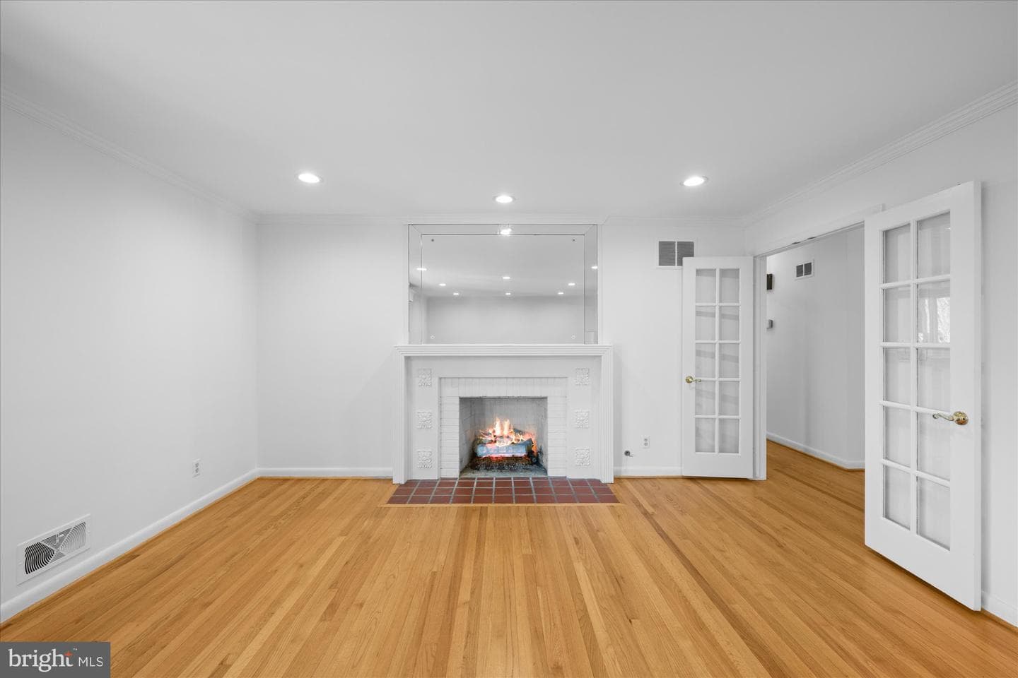 4714 33rd Street N photo 9