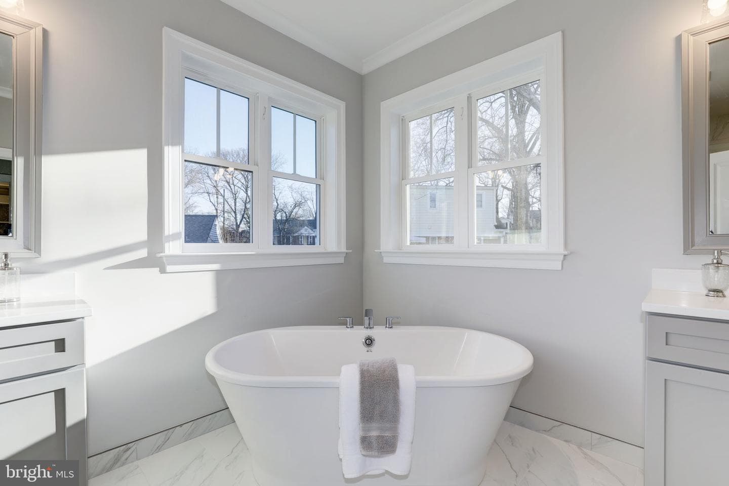 2119 N Harrison Street photo 13