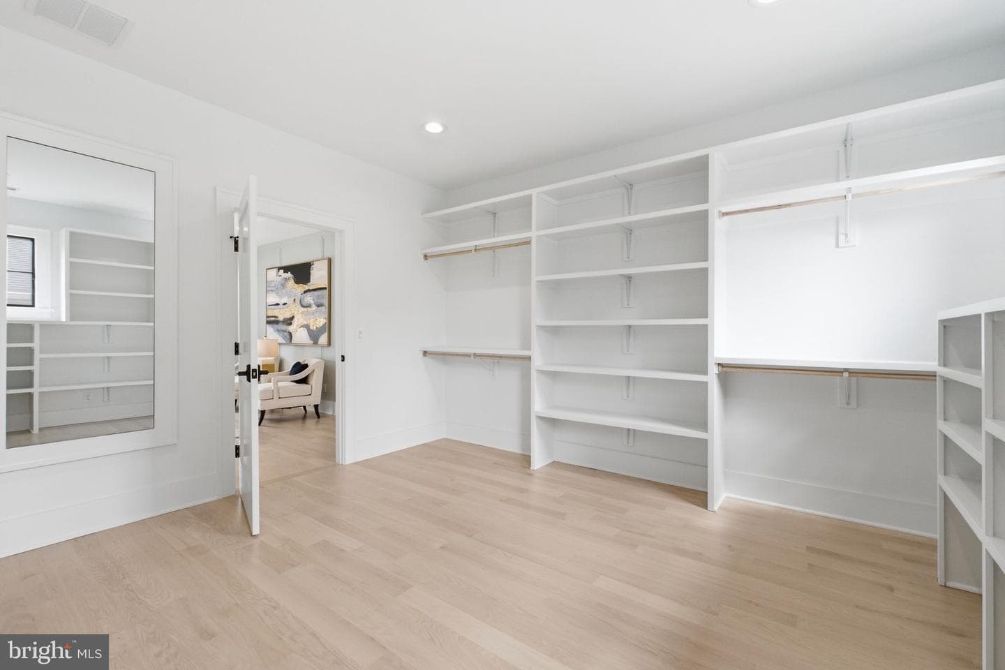 802 N Edgewood Street photo 34