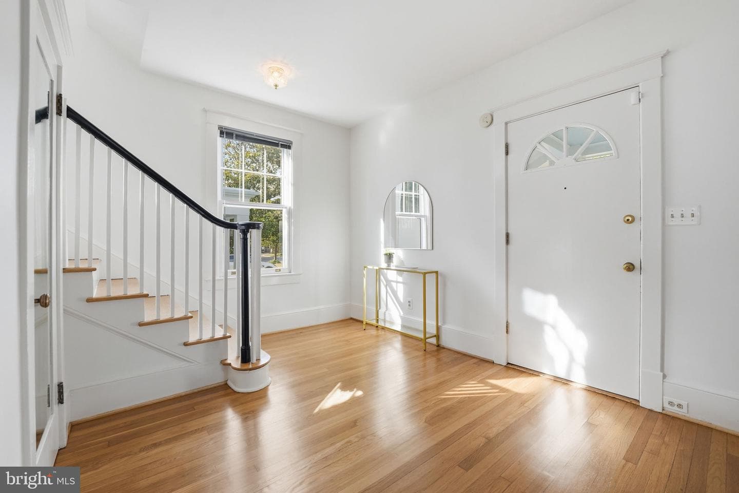 1602 N Danville Street photo 7