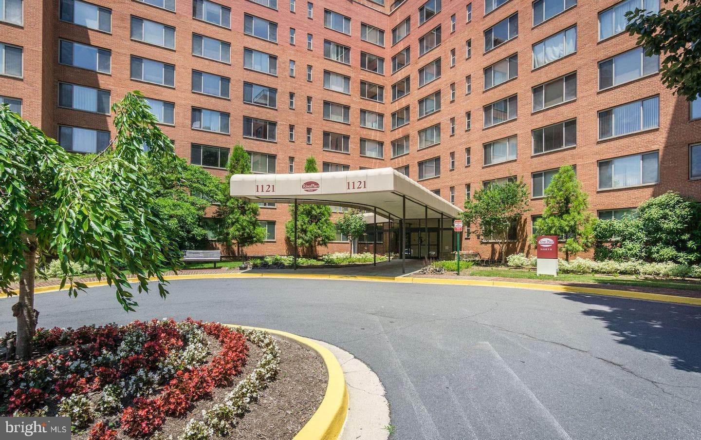 1121 Arlington Boulevard N #706 photo 35