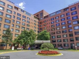 1121 Arlington Boulevard #443, Arlington