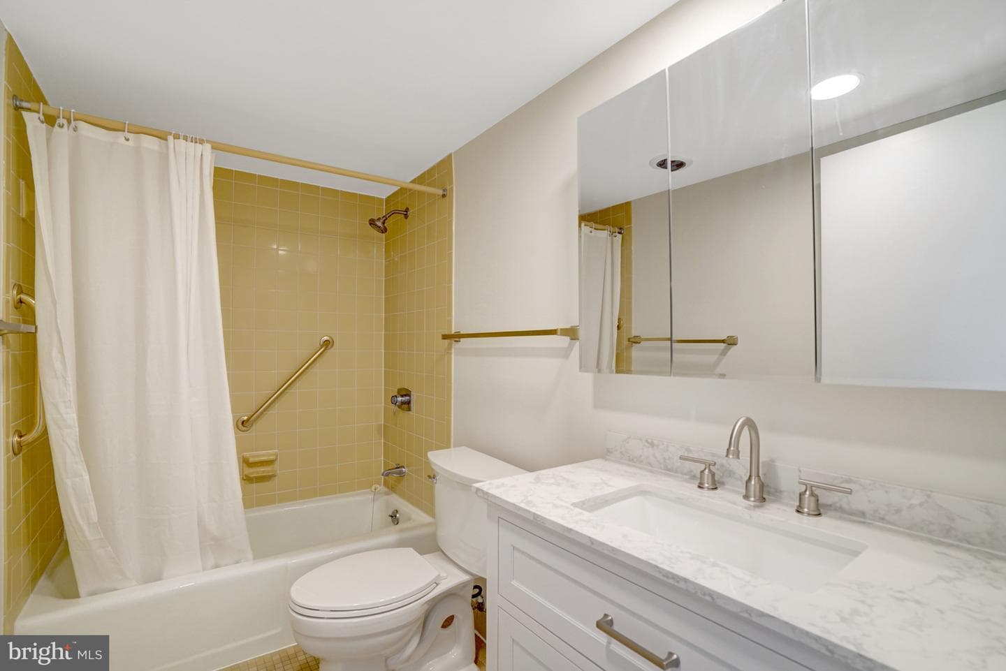 3800 Fairfax Drive #1211 photo 24