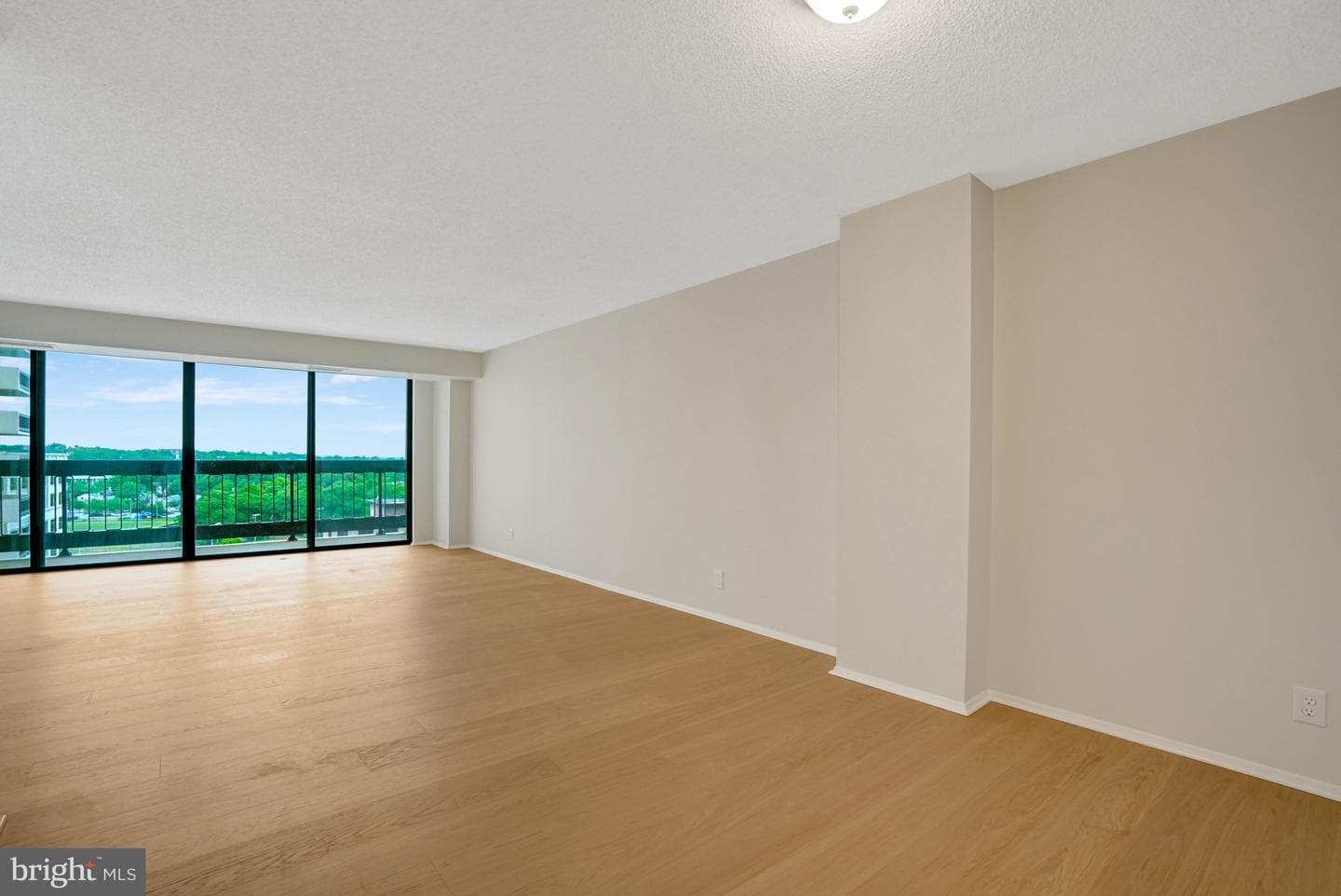 3800 Fairfax Drive #1211 photo 32