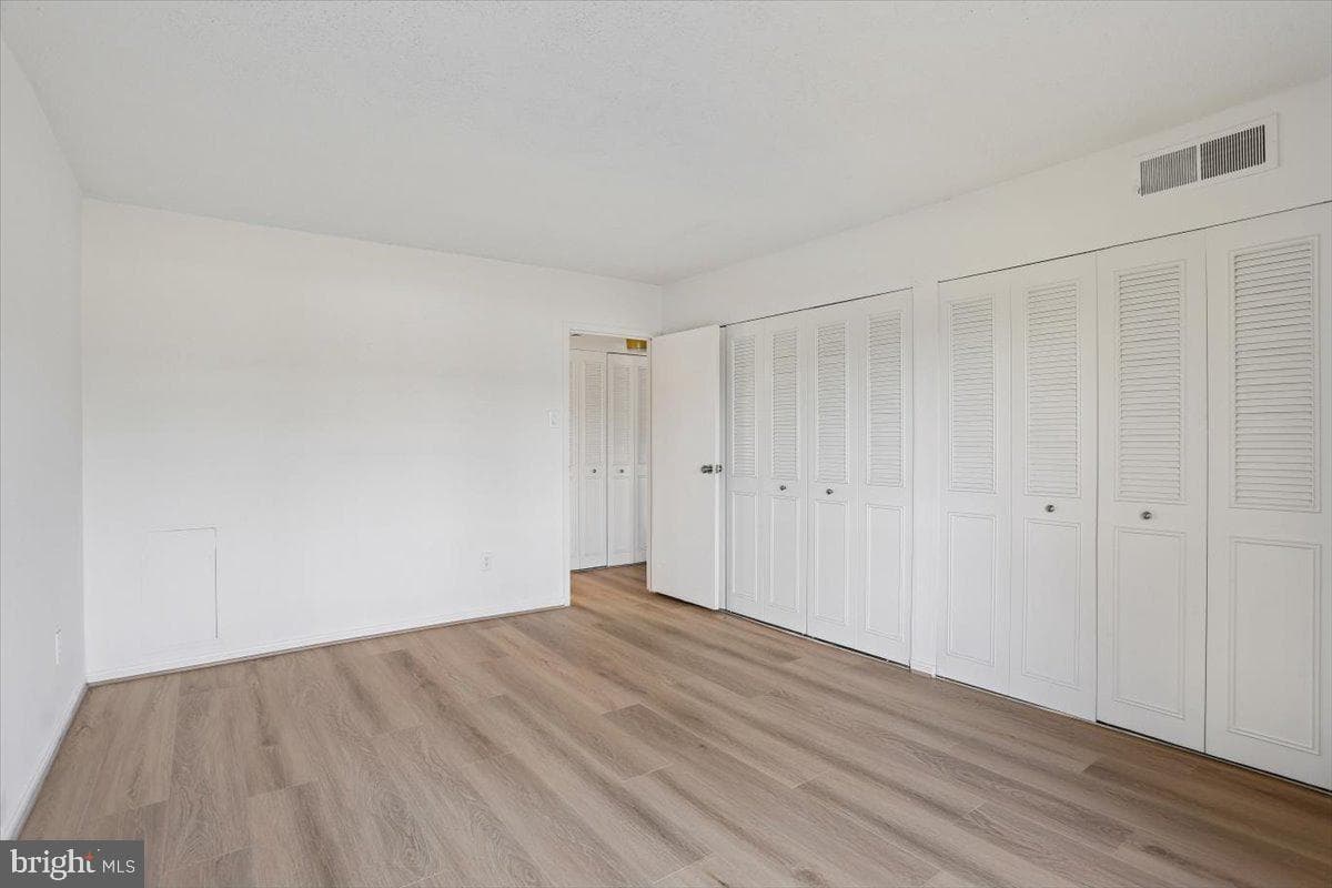 1300 Army Navy Drive #106 photo 21