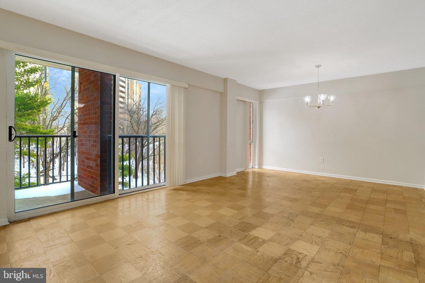 1300 Army Navy Drive #510 photo 14
