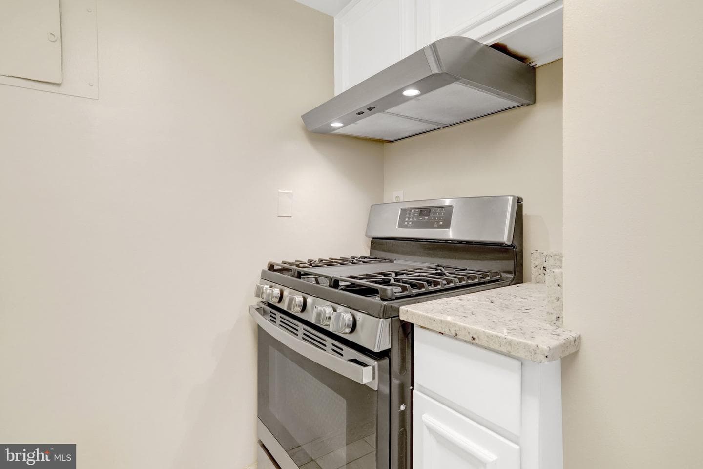 1300 Army Navy Drive #510 photo 25