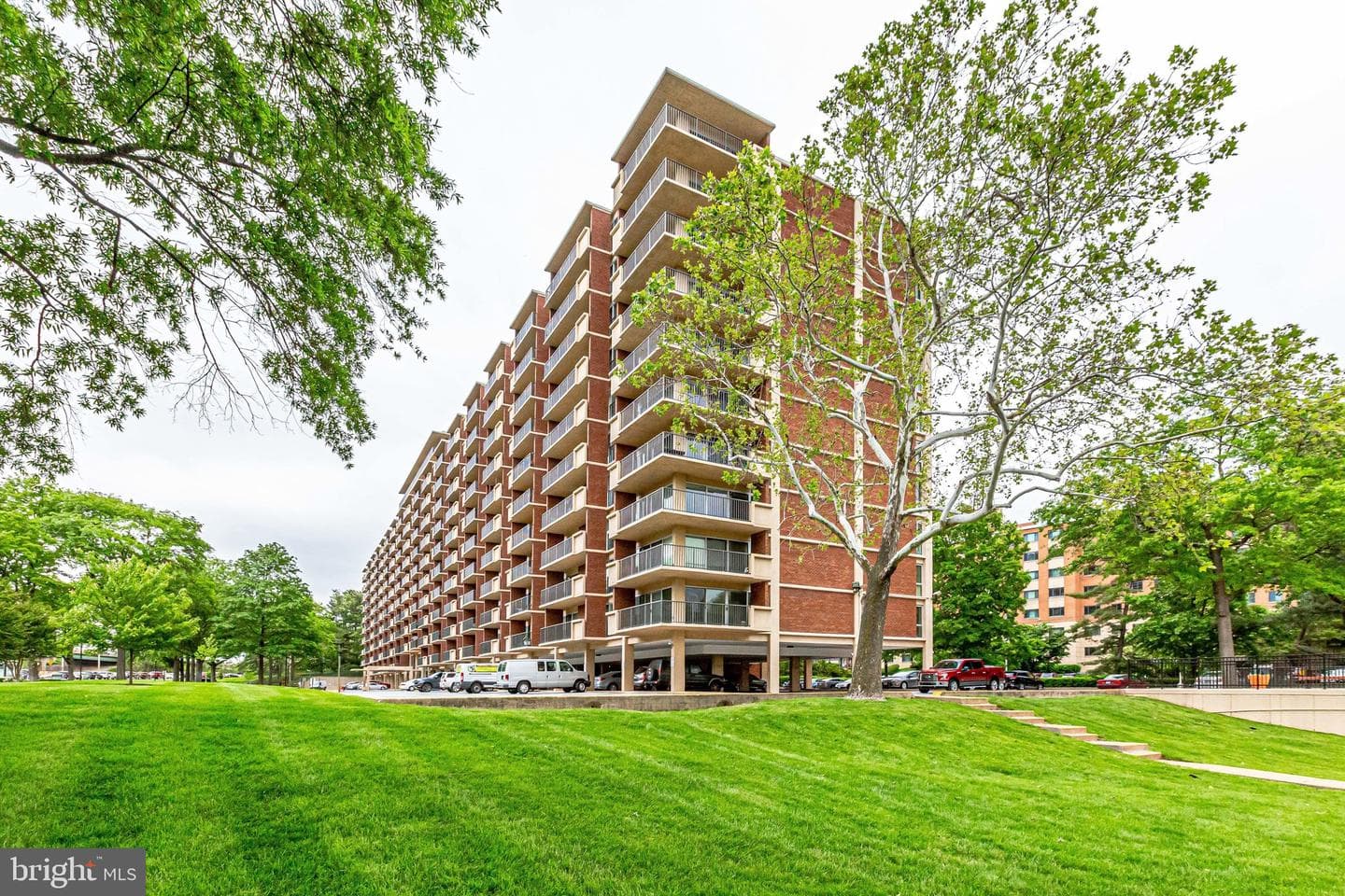 1300 Army Navy Drive #510 photo 77