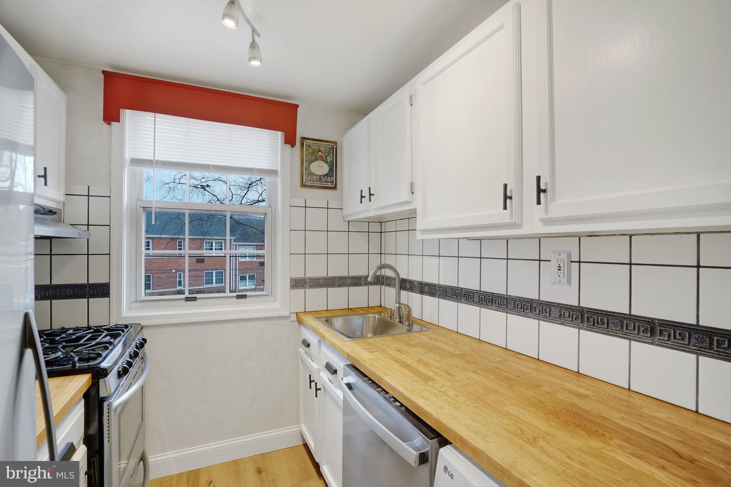 107 N George Mason Drive N #4 photo 6