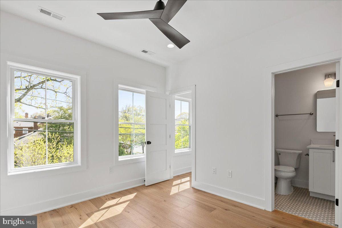 733 S Wayne Street photo 50
