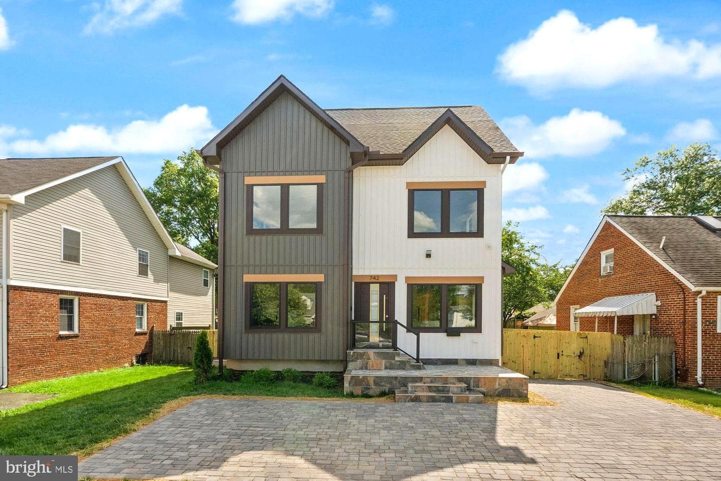 742 N George Mason Drive, Arlington