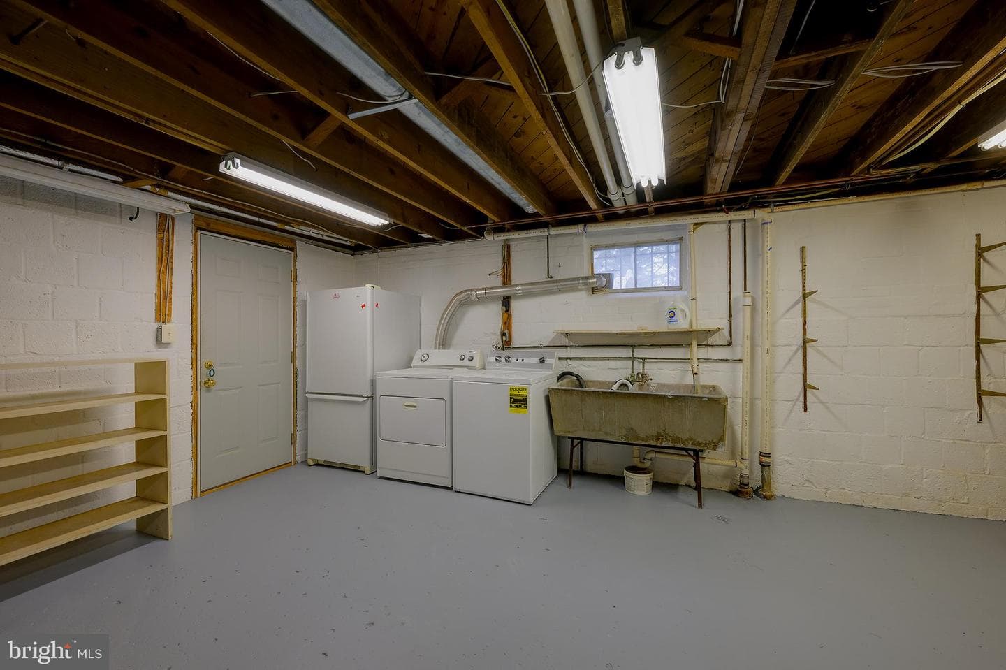2625 S Hayes Street photo 43