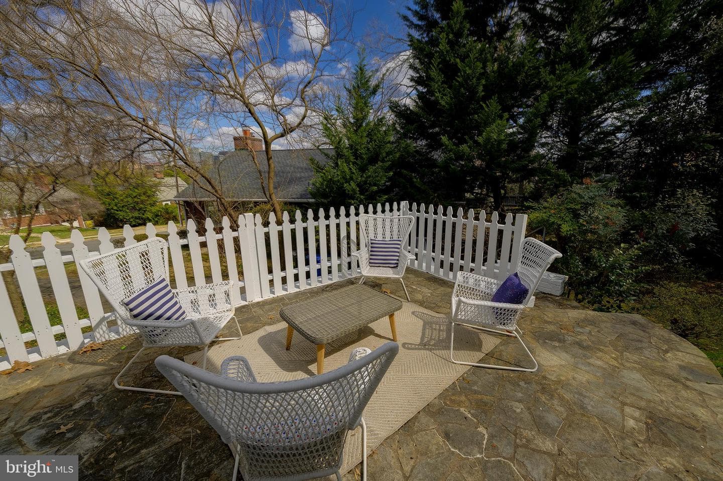 2625 S Hayes Street photo 49