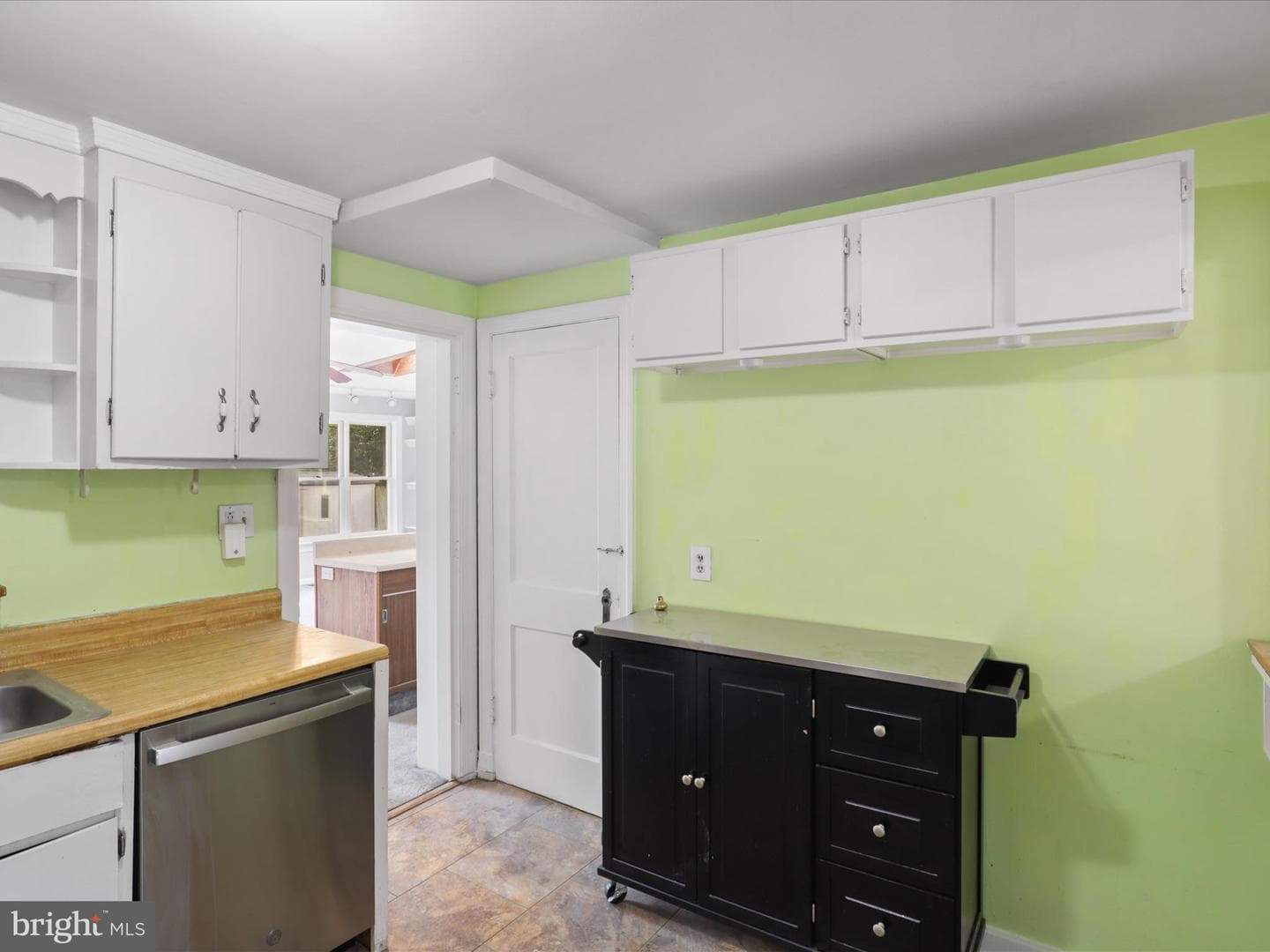 2400 Arlington Boulevard photo 9