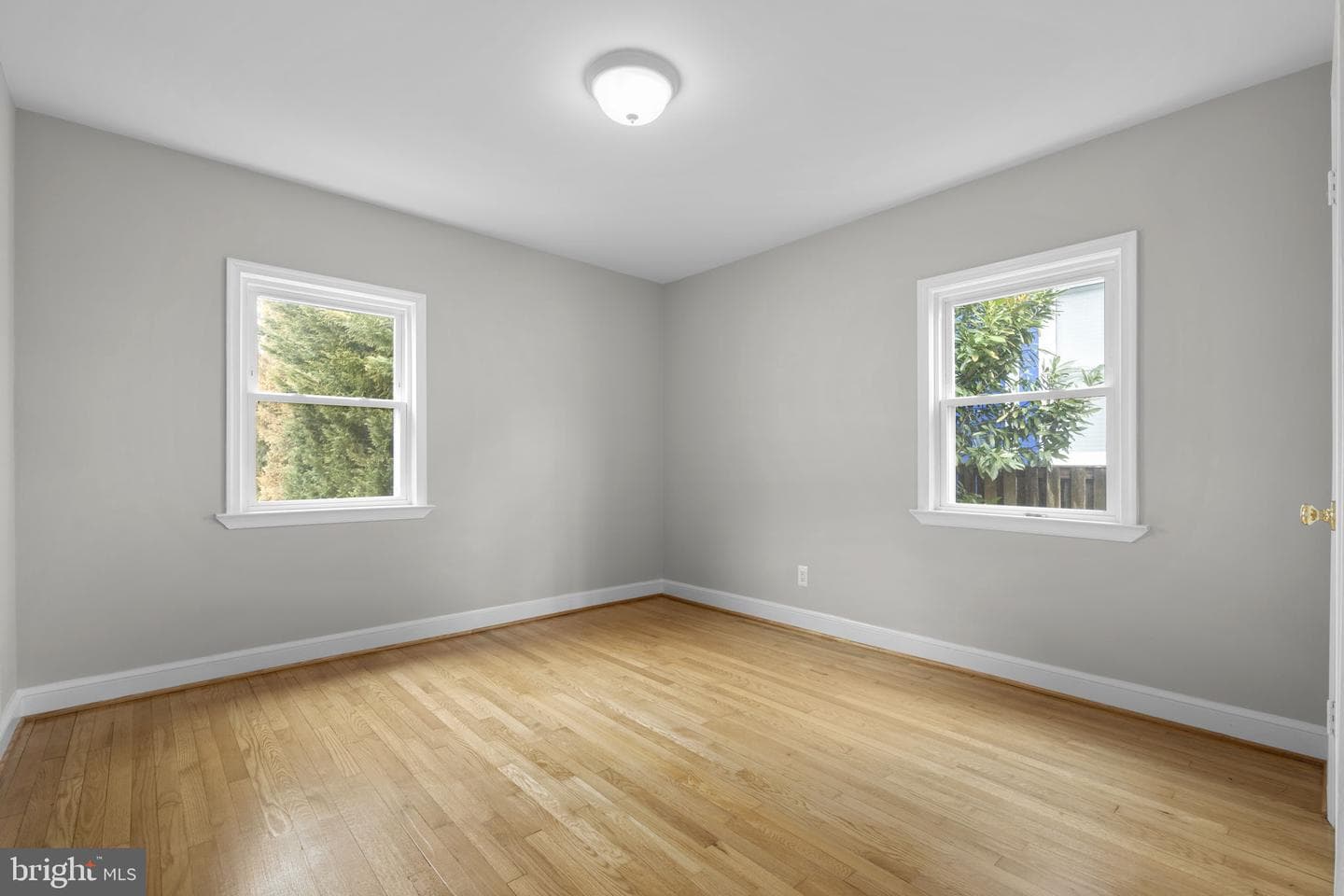 5713 6th Street N photo 14