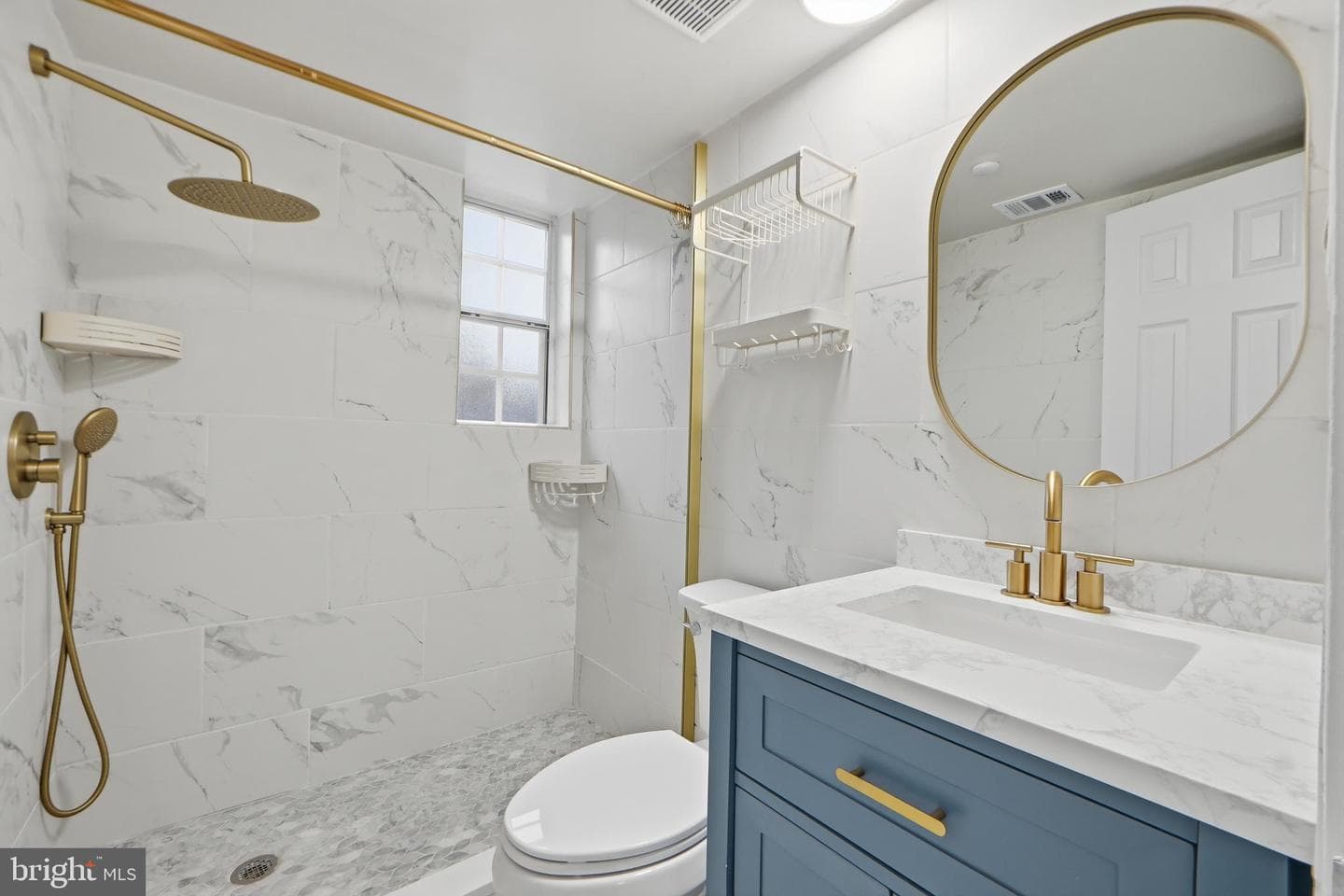 2105 N Scott Street #79 photo 15