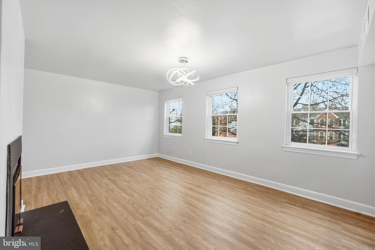 2105 N Scott Street #79 photo 6