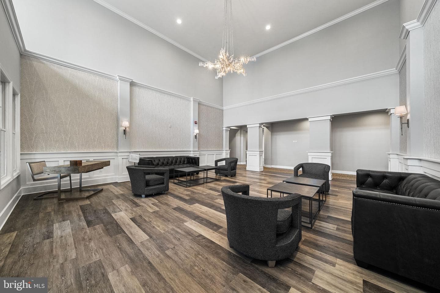 1418 N Rhodes Street #b420 photo 3