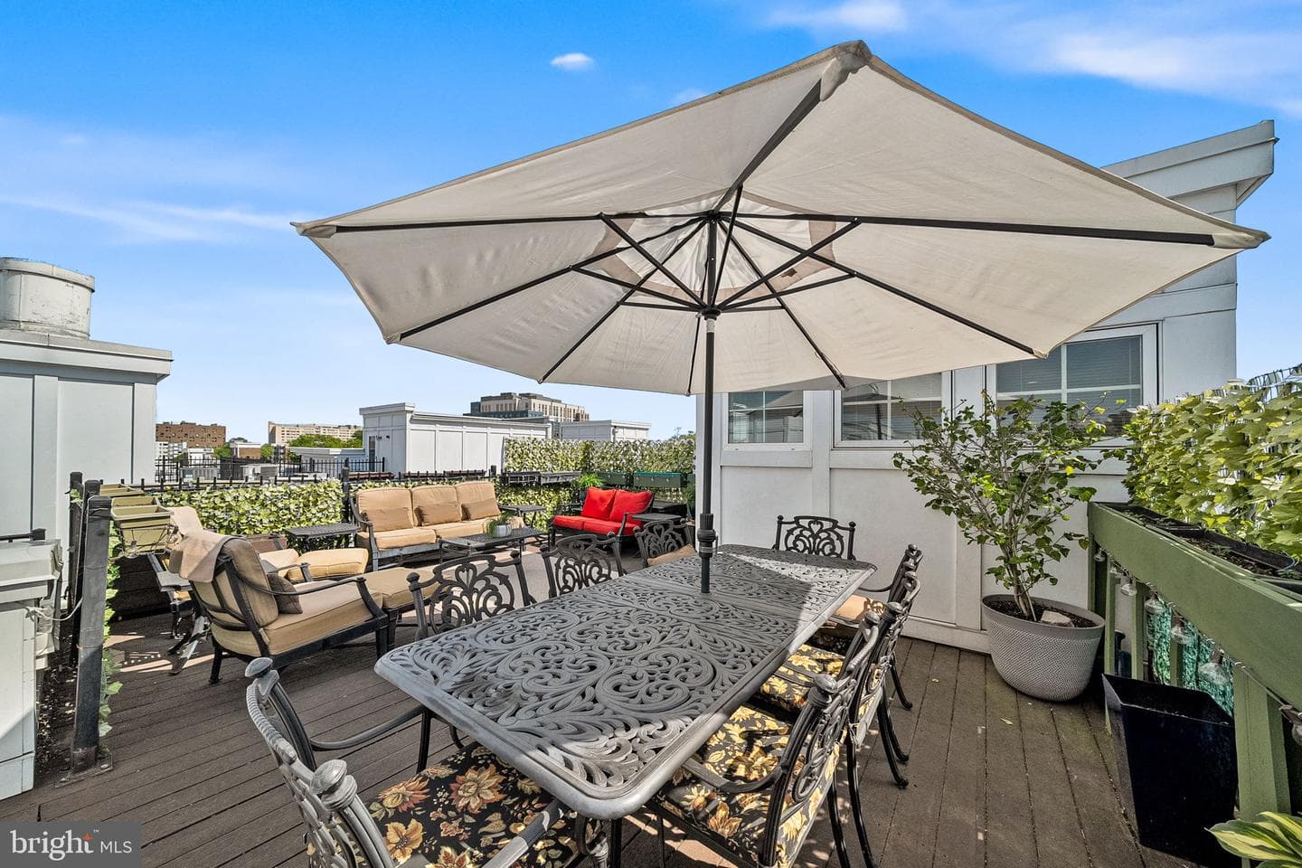 1418 N Rhodes Street #b420 photo 49