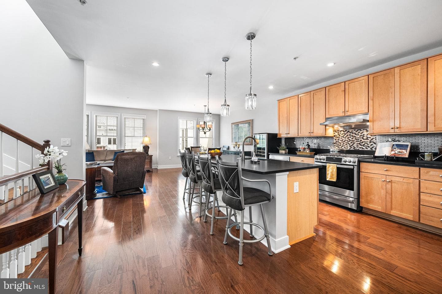 1418 N Rhodes Street #b420 photo 7